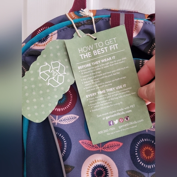 NWT Garnet Hill Kids Signature Eco backpack Flower Pring - Picture 3 of 9